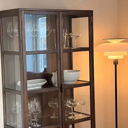 Ons Modern - 7 Min Drive To Conference Apartment